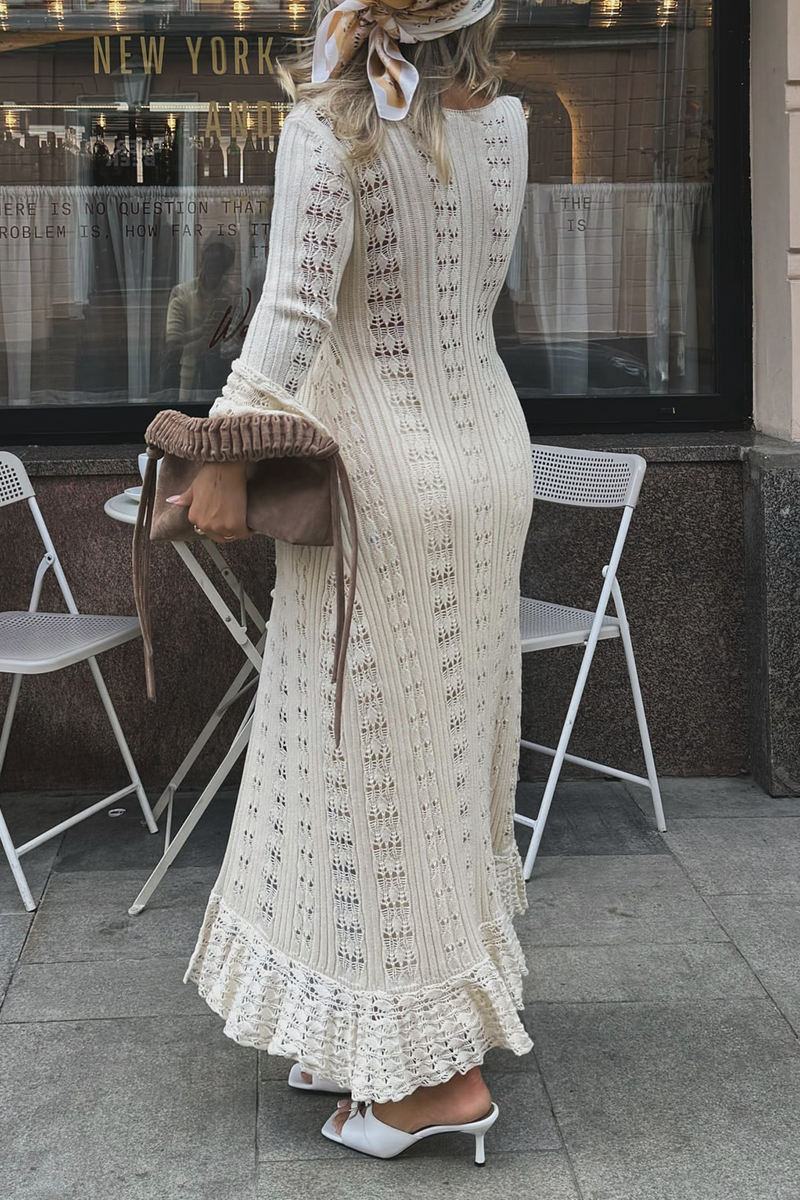 Sophisticated Garment with a Clean Classic Look