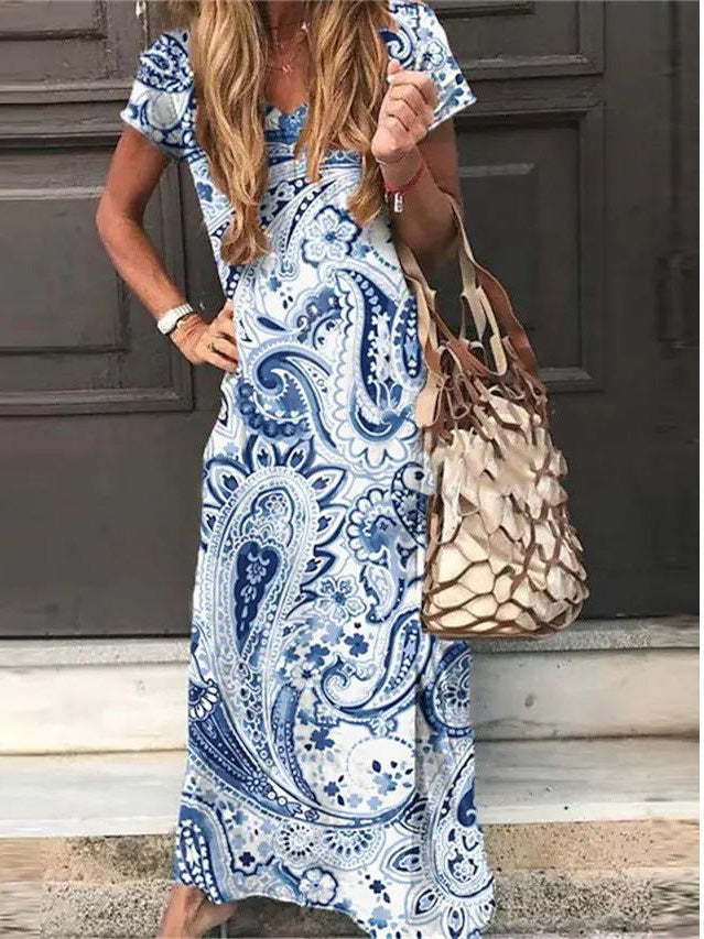 Classic Vintage & Enduringly Stylish Dress