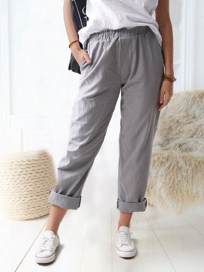 Classic Vintage Pants with a Flattering Fit