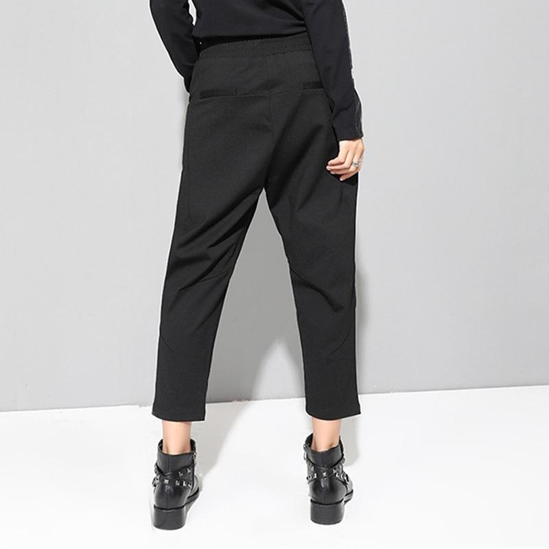 Elegantly Styled Pants for Everyday Wear