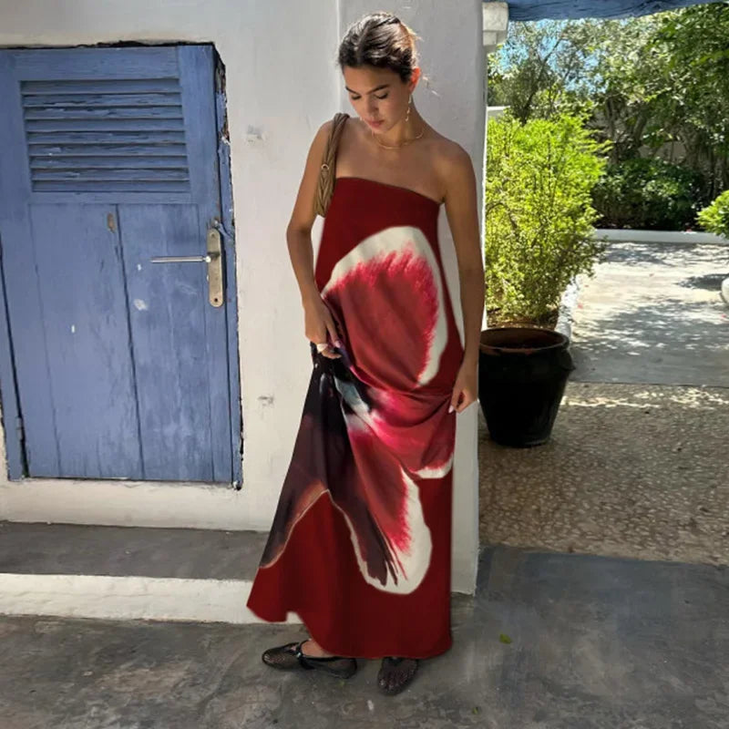 Gracefully Styled Dress for Any Occasion