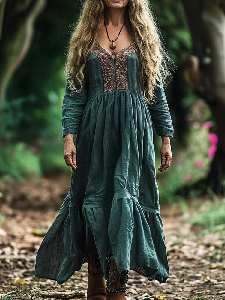 Beautifully Crafted Dress in a Classic Style