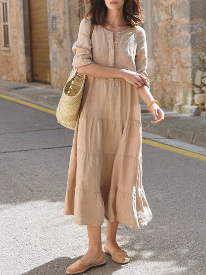 Beautifully Finished Dress in a Timeless Design