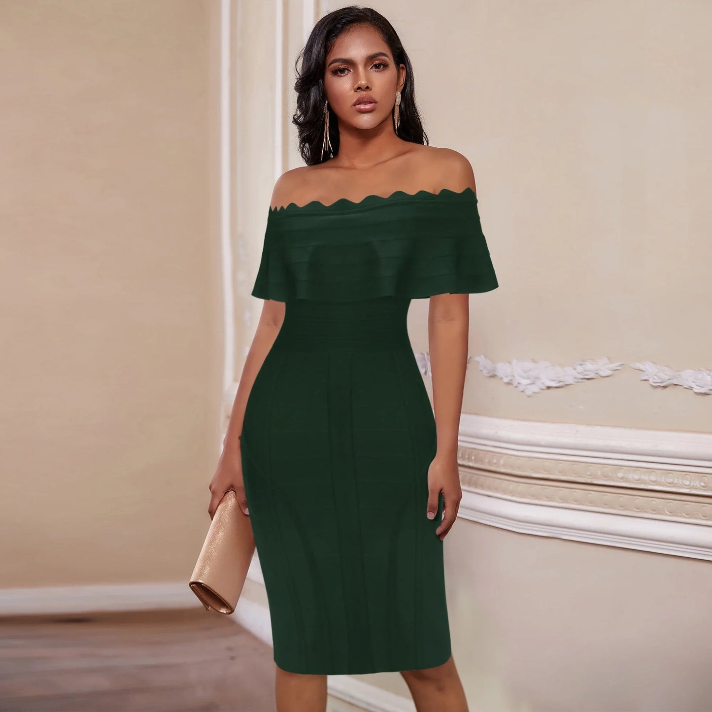 Sophisticated Dress with a Clean Classic Look