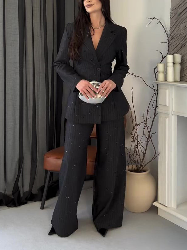 Polished Trousers with an Effortless Classic Look