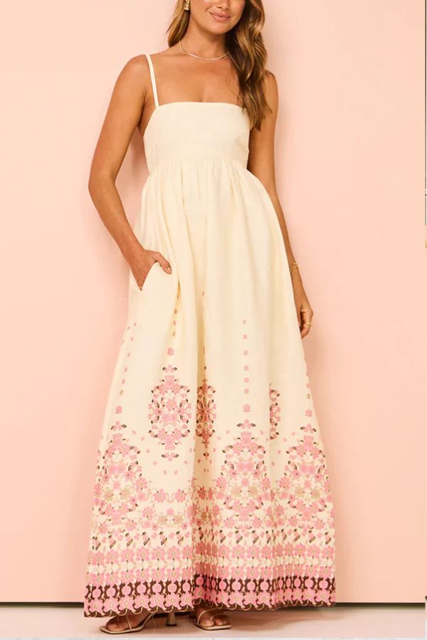 Effortlessly Elegant Dress with a Timeless Design