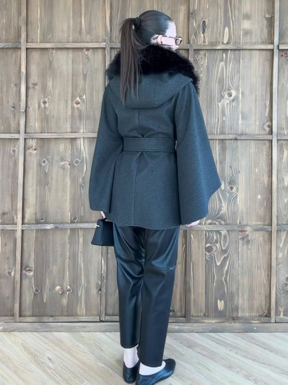 Beautifully Finished Coat in a Timeless Design