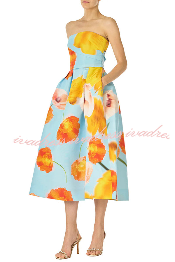 Classic Vintage Dress with a Flattering Fit