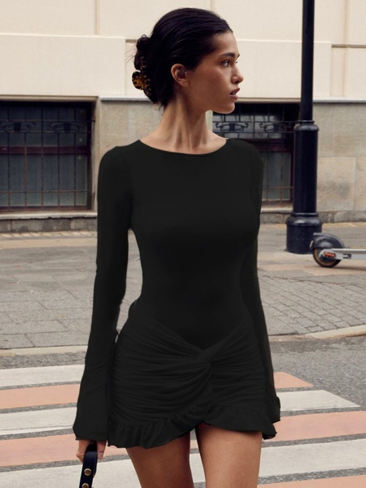 Gracefully Styled Dress for Any Occasion