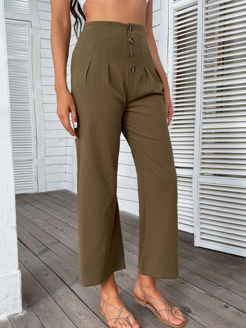 Elegantly Styled Pants for Everyday Wear