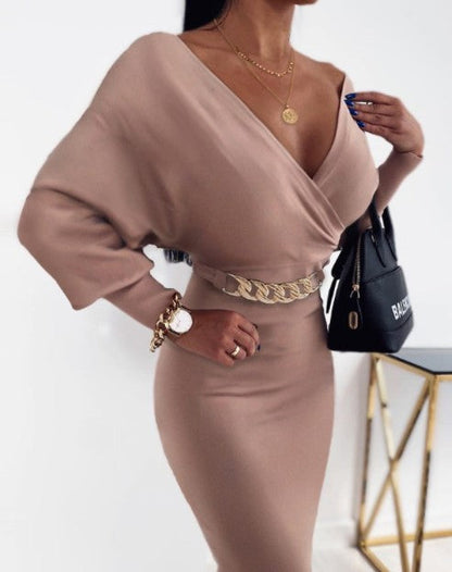 Polished Dress with an Effortless Classic Look