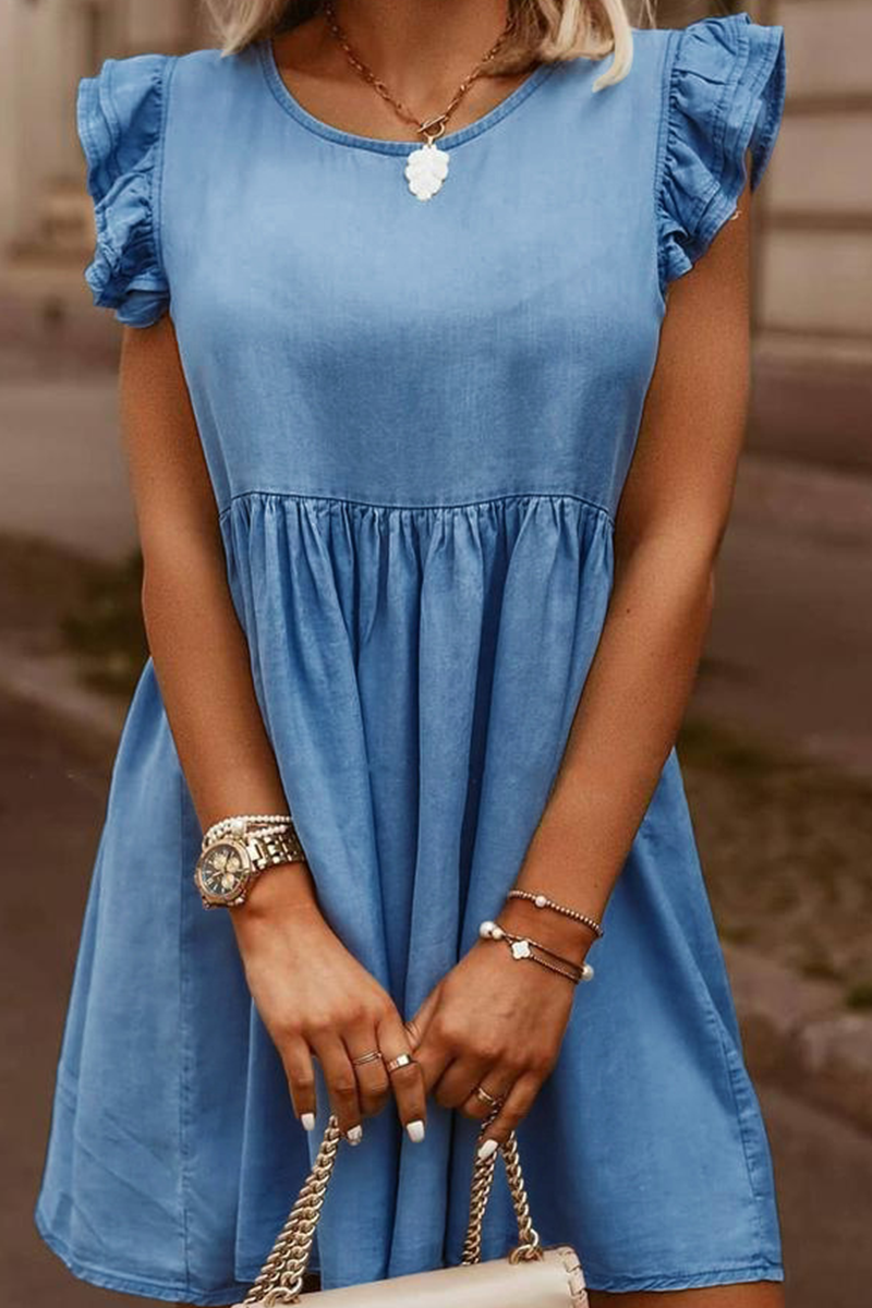 Beautifully Crafted Dress in a Classic Style