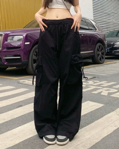Elegantly Styled Pants for Everyday Wear