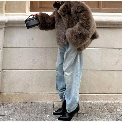 Effortlessly Elegant Coat with a Timeless Design