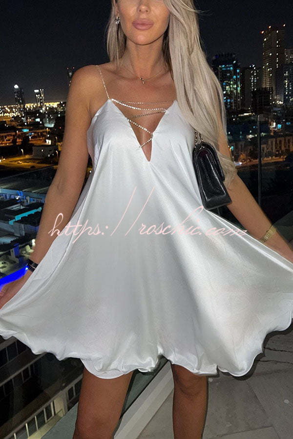 Charming Chain for Any Occasion