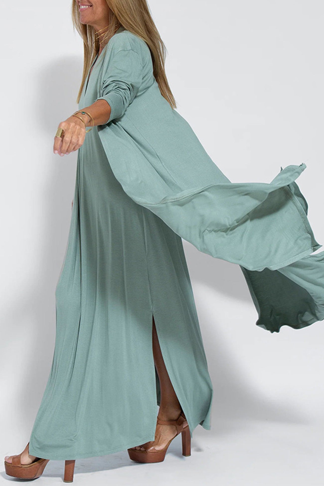 Gracefully Styled Cardigan for Any Occasion