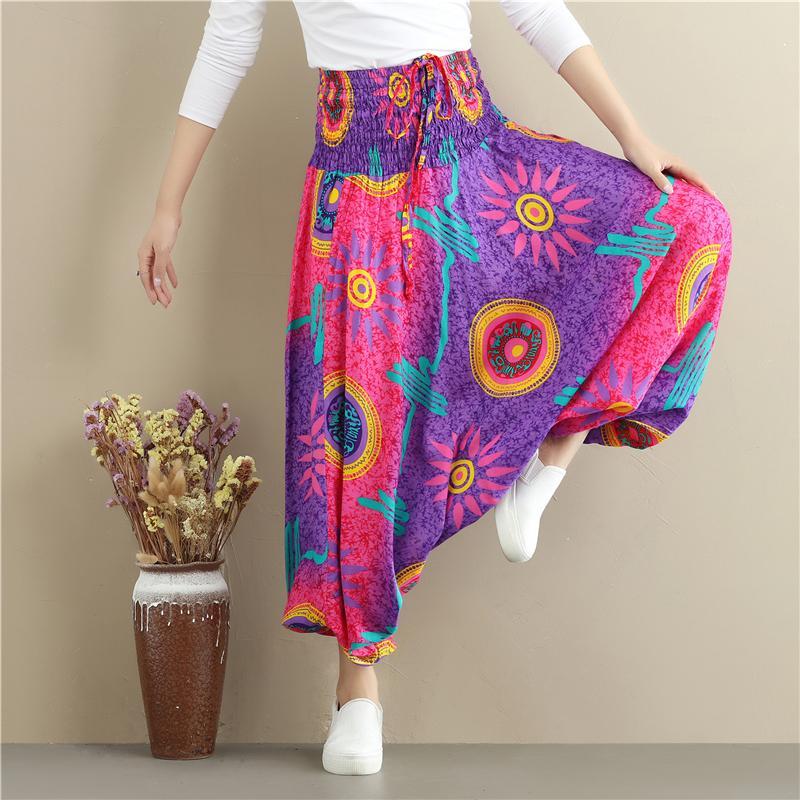 Well Tailored Pants with a Graceful Silhouette