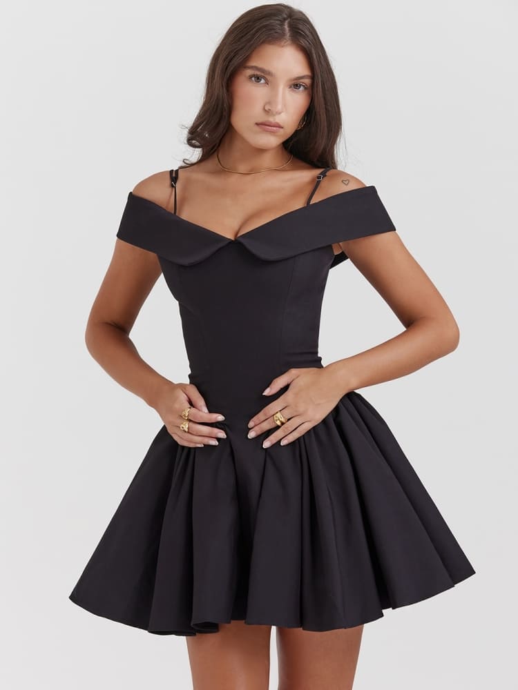 Sophisticated Dress with a Clean Classic Look