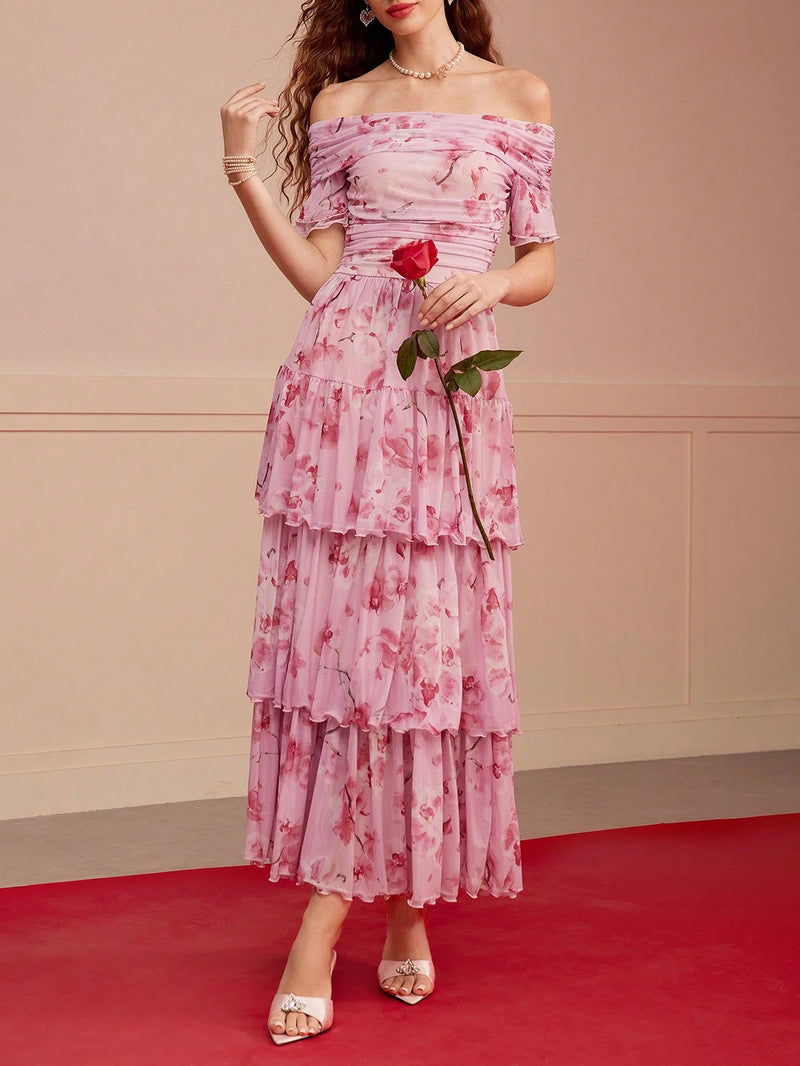 Well Tailored Dress with a Graceful Silhouette