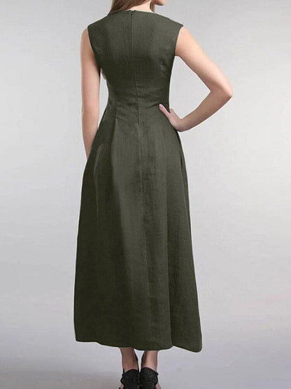 Classic Vintage Dress with a Flattering Fit