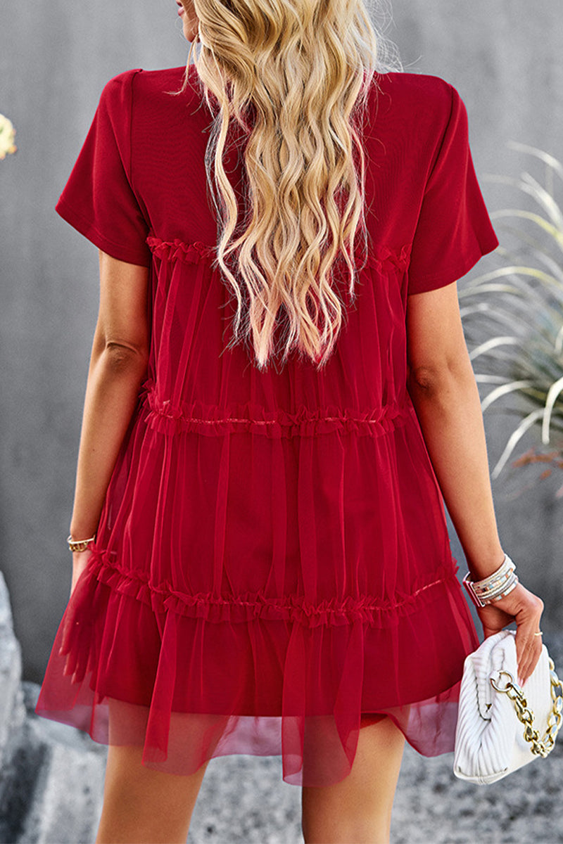 Well Tailored Dress with a Graceful Silhouette