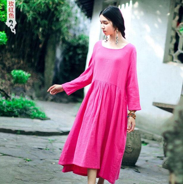 Well Tailored Dress with a Graceful Silhouette