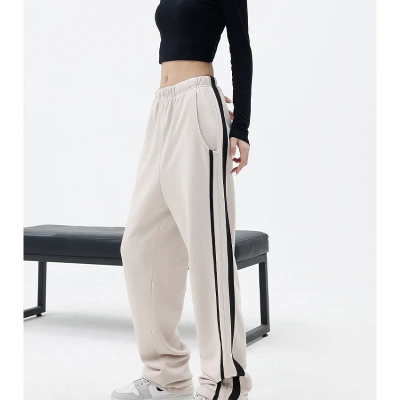 Beautifully Finished Pants in a Timeless Design