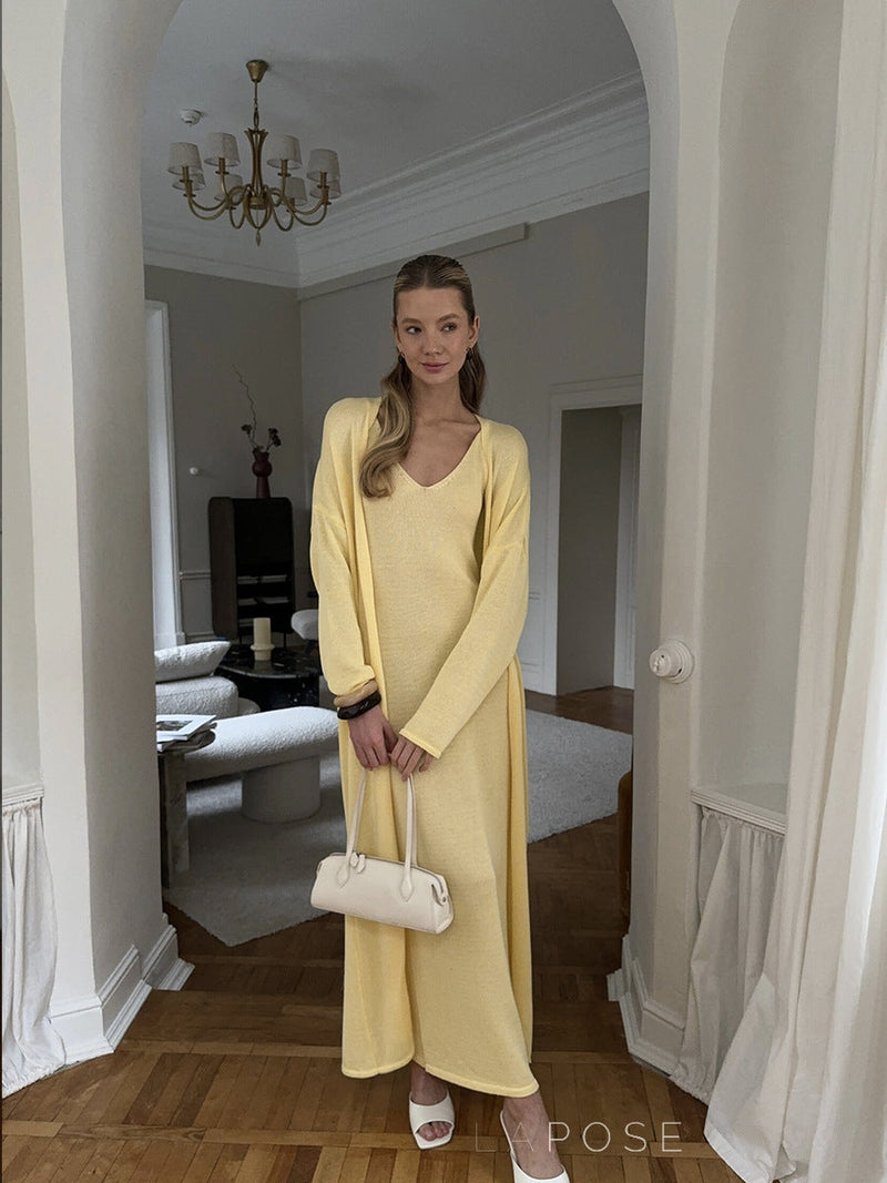 Elegantly Styled Cardigan for Everyday Wear