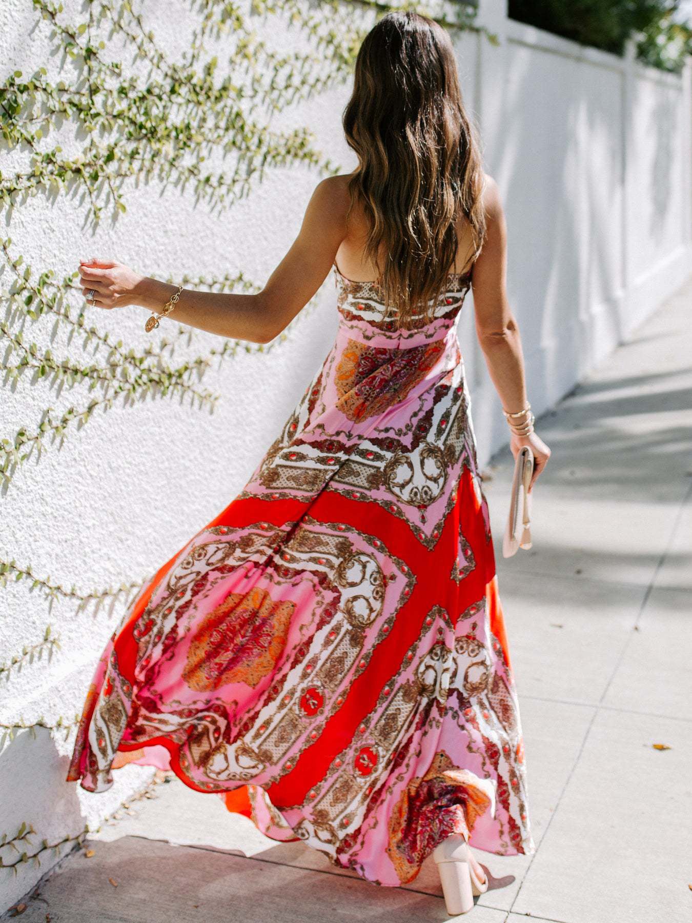 Beautifully Crafted Dress in a Classic Style