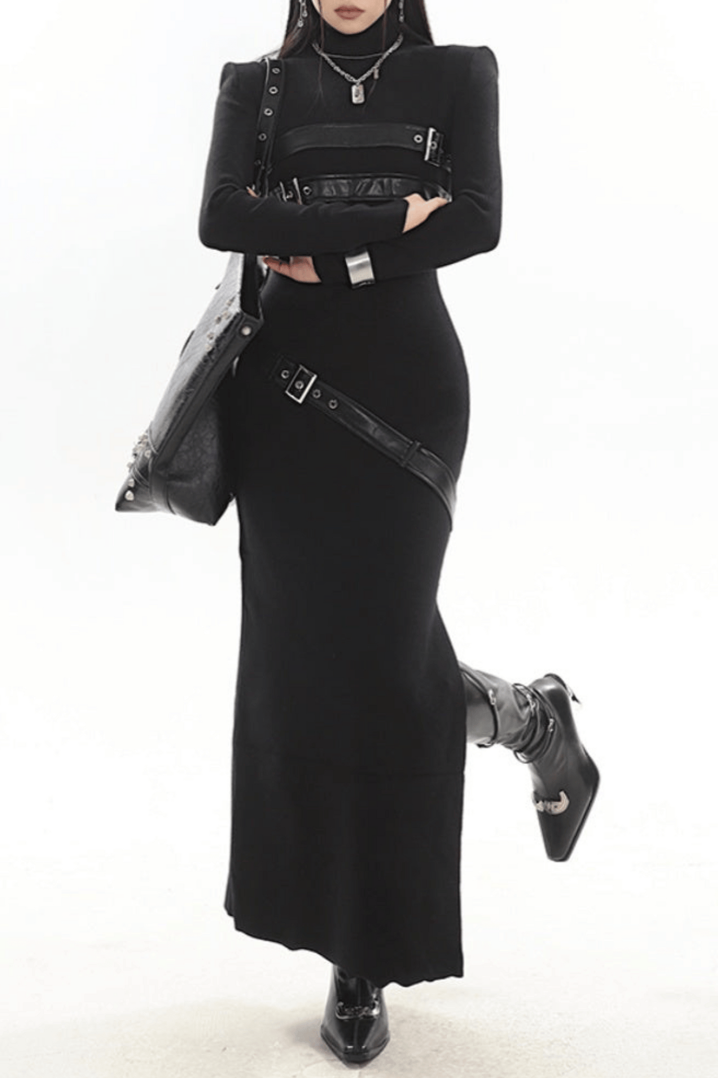 Gracefully Styled Dress for Any Occasion