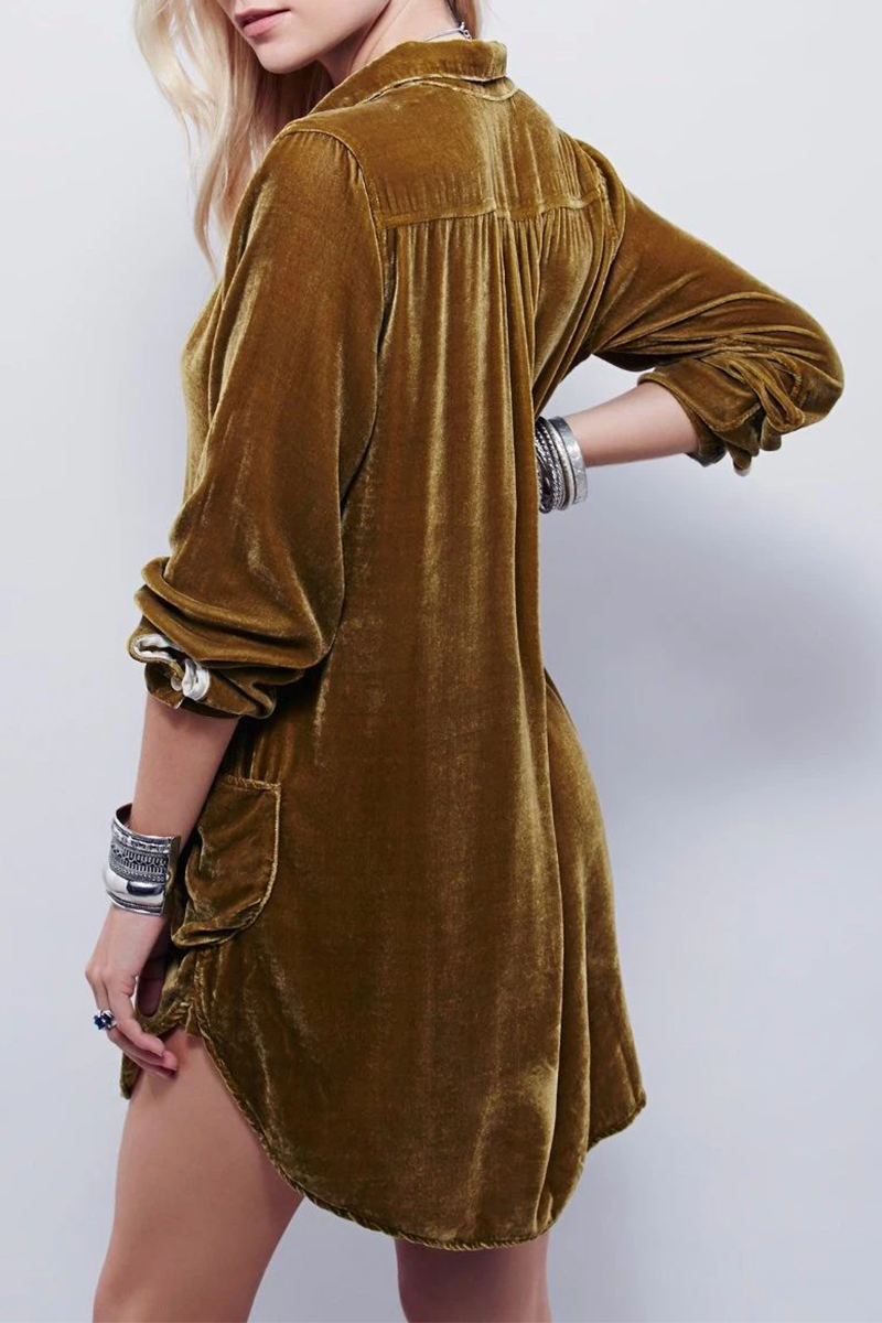 Beautifully Finished Dress in a Timeless Design