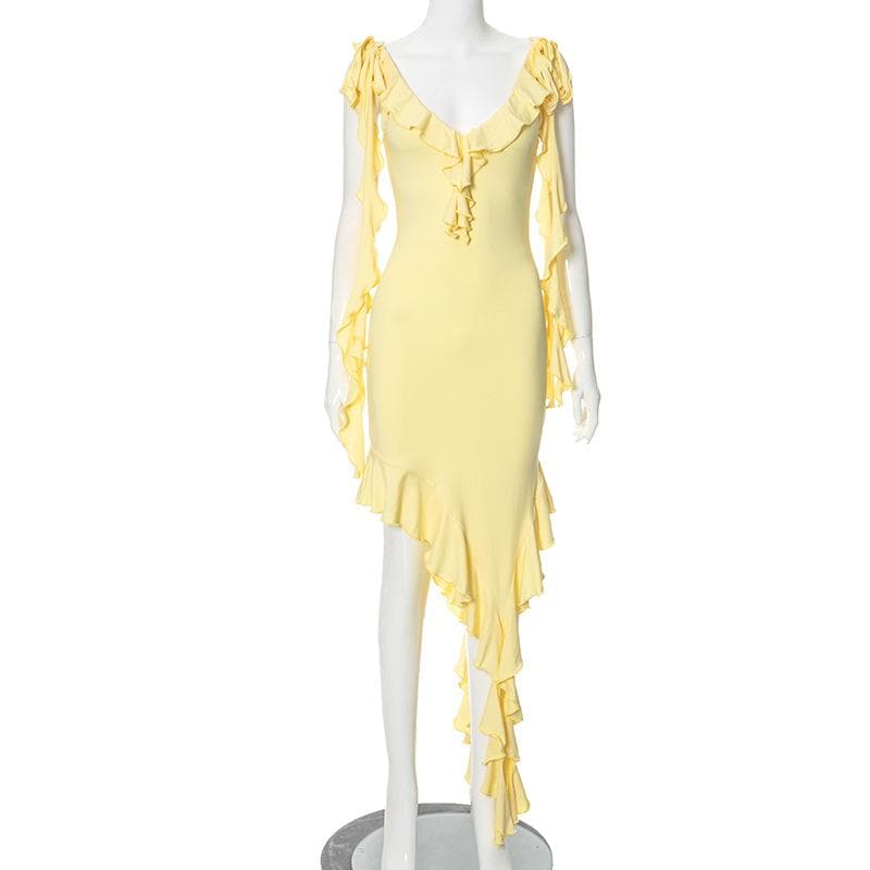 Effortlessly Elegant Dress with a Timeless Design