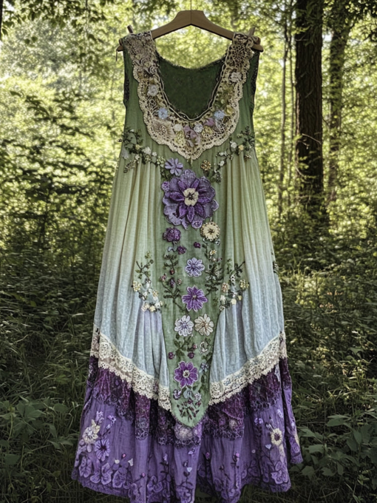 Classic Vintage & Enduringly Stylish Dress