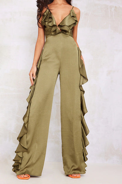 Gracefully Styled Garment for Any Occasion