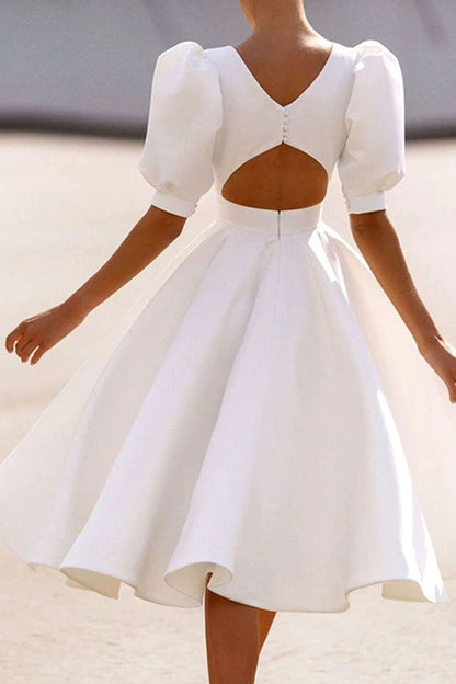 Classic Vintage & Enduringly Stylish Dress