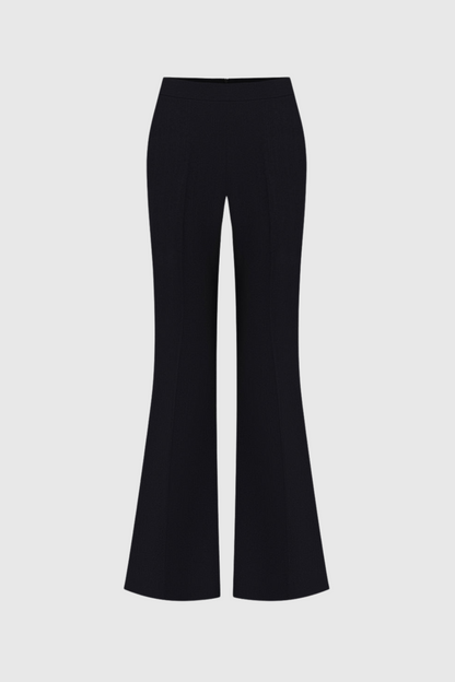 Polished Garment with an Effortless Classic Look