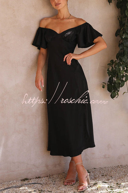 Sophisticated Dress with a Clean Classic Look