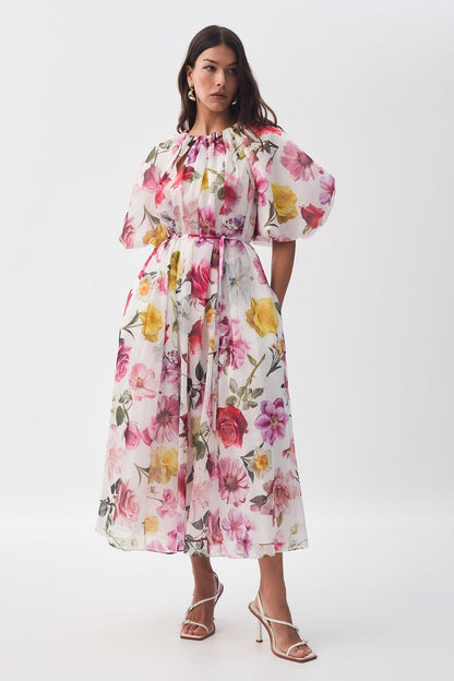 Classic Vintage & Enduringly Stylish Dress