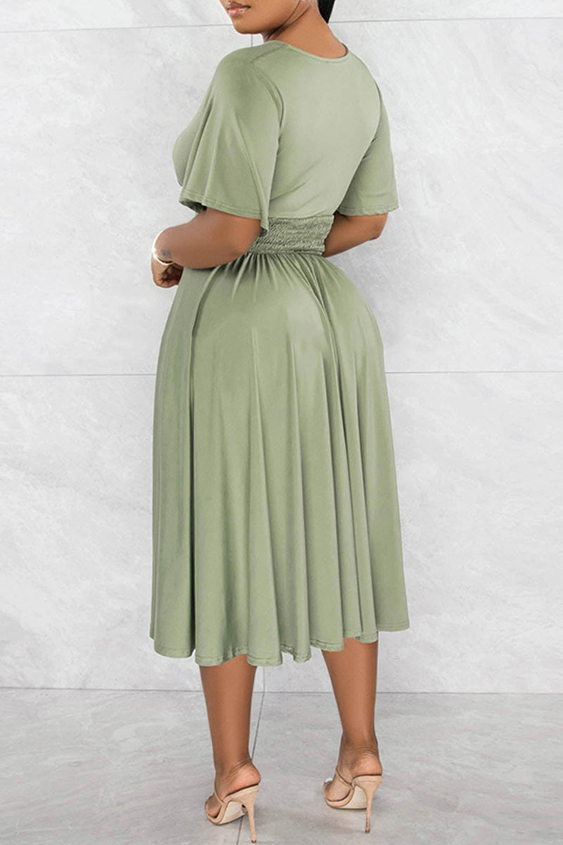 Gracefully Styled Dress for Any Occasion