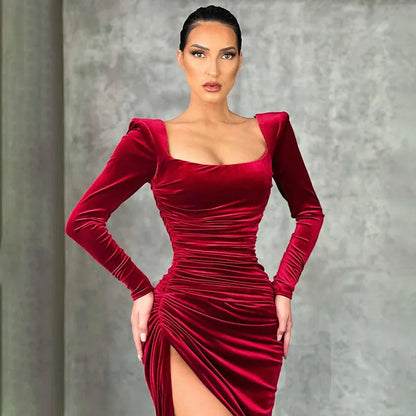 Sophisticated Dress with a Clean Classic Look
