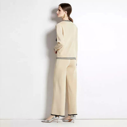 Well Tailored Cardigan with a Graceful Silhouette