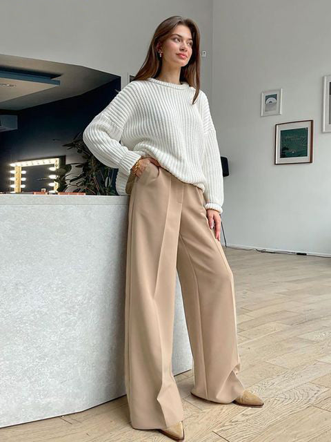 Gracefully Styled Pants for Any Occasion