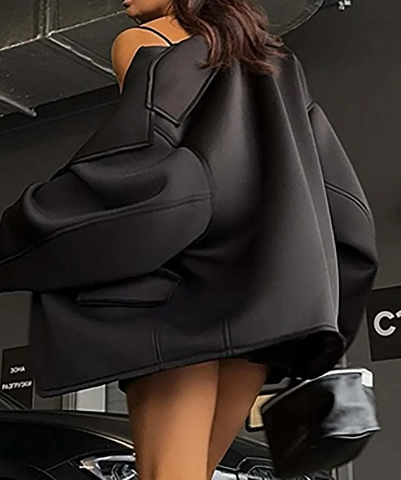 Effortlessly Elegant Garment with a Timeless Design