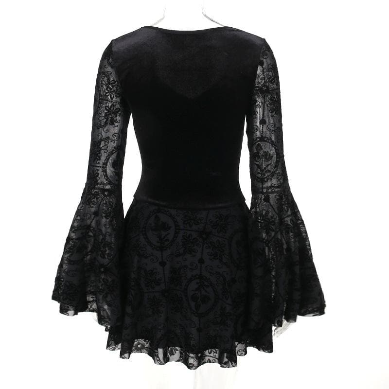 Classic Vintage Dress with a Flattering Fit