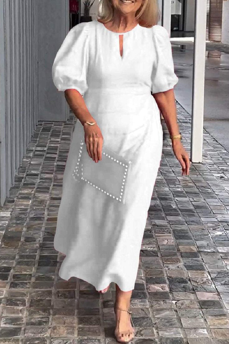 Classic Vintage Dress with a Flattering Fit