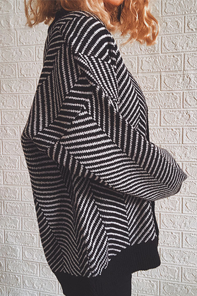 Beautifully Finished Sweater in a Timeless Design