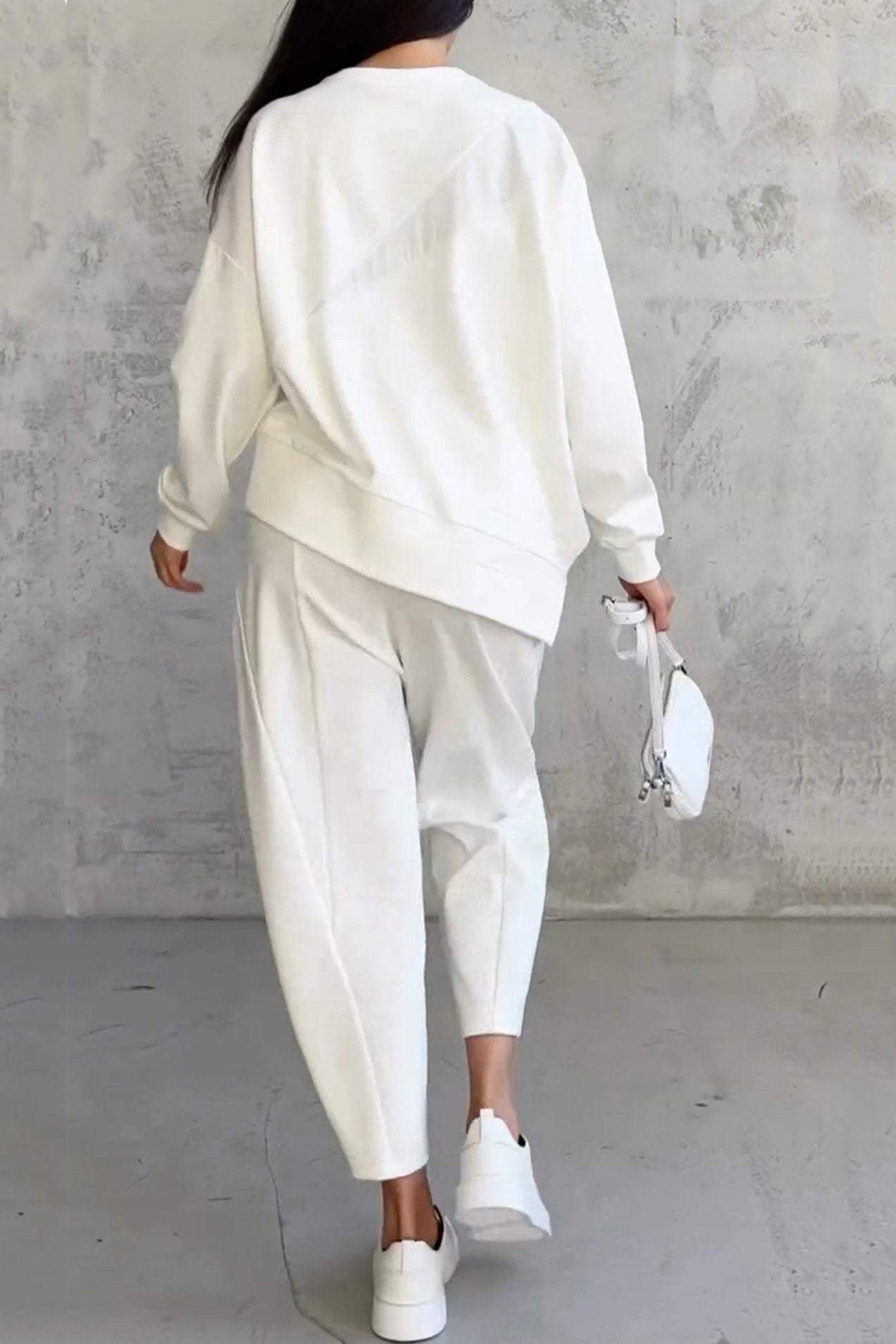 Effortlessly Elegant Shirt with a Timeless Design