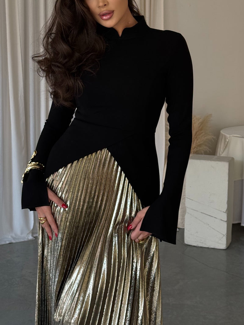 Beautifully Crafted Top in a Classic Style