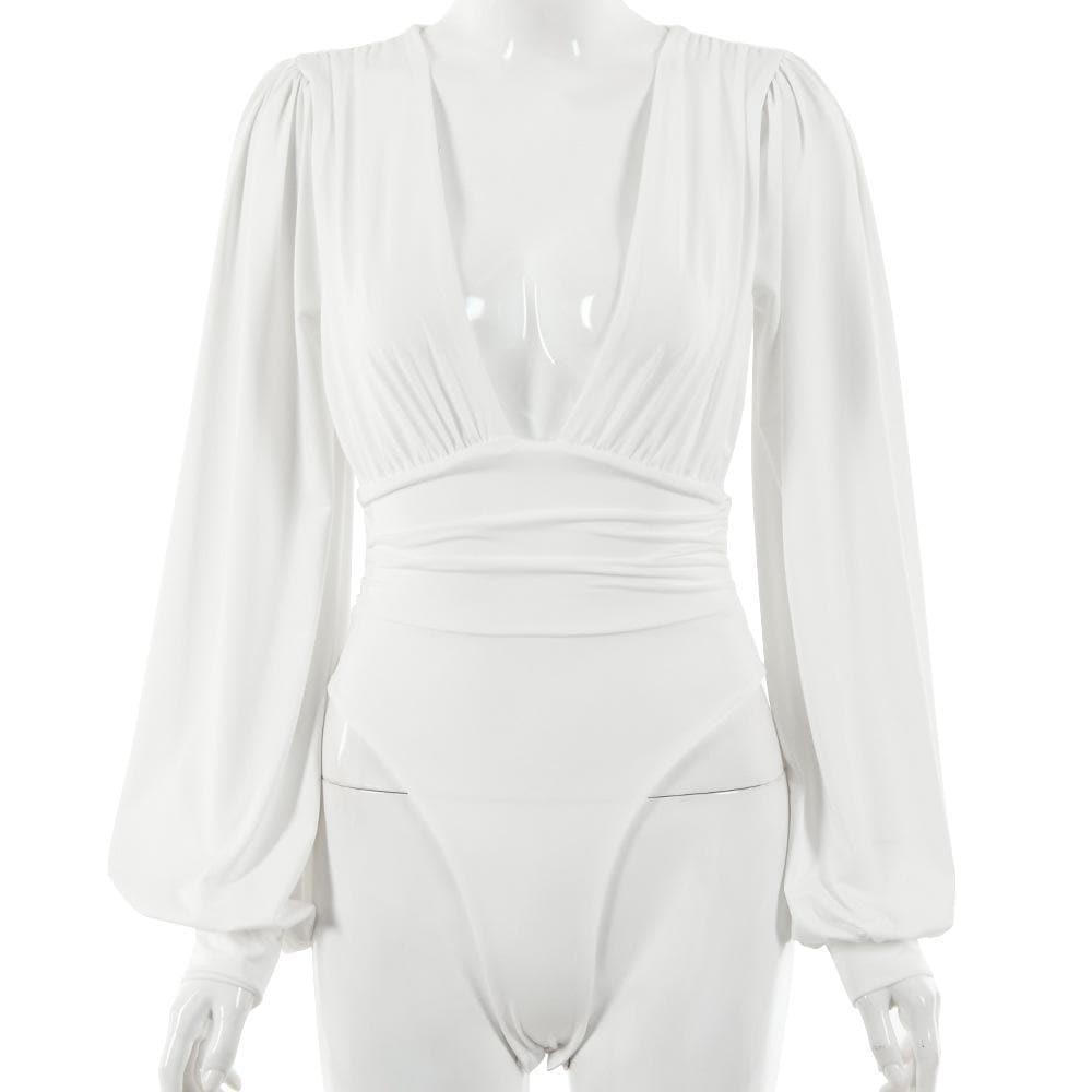 Well Tailored Garment with a Graceful Silhouette