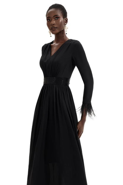 Classic Vintage & Enduringly Stylish Dress